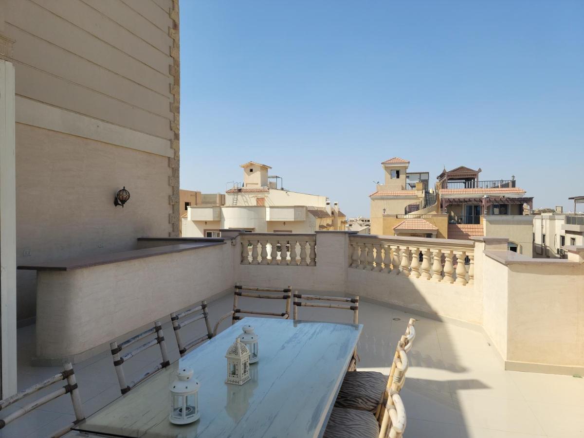 Rooftop With Terrace Cairo